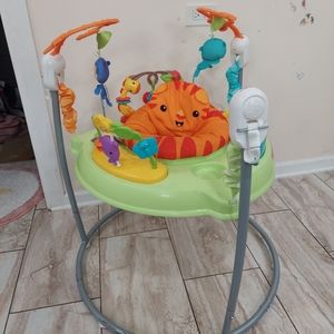 Baby bouncer